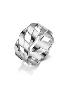 1pc Fashionable Casual Couple Rings, Titanium Steel Men's Ring With Personalized Hollow Twisted Chain Design, Flat Surface Ring, Retro, Street, Rock, Hip-Hop Style, Popular Accessory