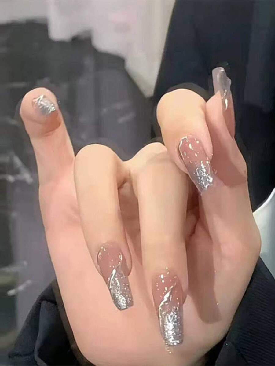 24 piezas Puntas de uñas plata gris longitud mediana fino brillar - Plateado - Ver 1