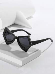 Asymmetrical Geometric Shaped Fashion Glasses With Black Frame, Suitable For Daily Wear And Outdoor Travel - Black - View 1