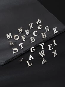 1pc Simple fashion men's jewelry 26 English alphabet brooch - Silver - View 2