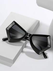 Asymmetrical Geometric Shaped Fashion Glasses With Black Frame, Suitable For Daily Wear And Outdoor Travel - Black - View 2