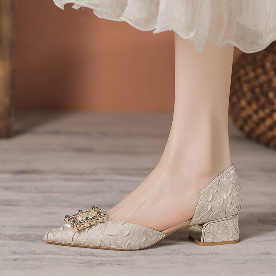 Zapatos de talla grande para mujeres de 40-43 yardas, zapatos para pies anchos, nuevos zapatos de tacón grueso con punta hueca y puntiaguda para mujeres - Albaricoque - Ver 1