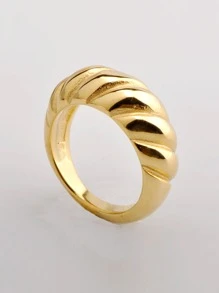 Metallic Textured Ring - chain twist - View 4