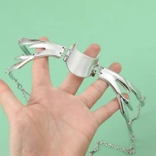 1pc Men Structured Face Jewelry - Silver - View 2