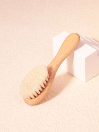 1支小号柔软纯羊毛新生儿发刷，带手柄，木柄，适用于美发沙龙和家庭使用，用于清洁颈部和梳理碎发，是理发店美容旅行必备品、返校季必备品、旅行度假必备品、女士发饰、后梳、理发配件、吹风机、头发、理发师、发刷、发饰、吹风机、头发、配件、发饰、发刷、头发护理、卷发刷、理发师、理发配件、美发设备、旅行必备品、旅行必备品、发型、美发、头发、旅行、发饰、发刷、头发护理、理发师、理发配件、理发店、美发设备