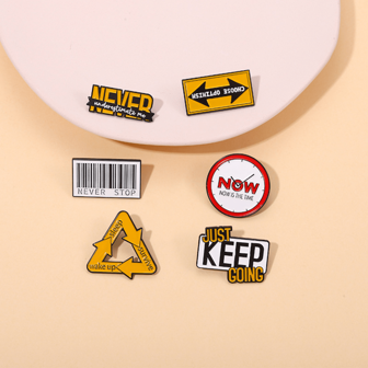 6 piezas para mujeres de color metálico alfabeto de inglés Broche para Bolso , ropa con uso diario