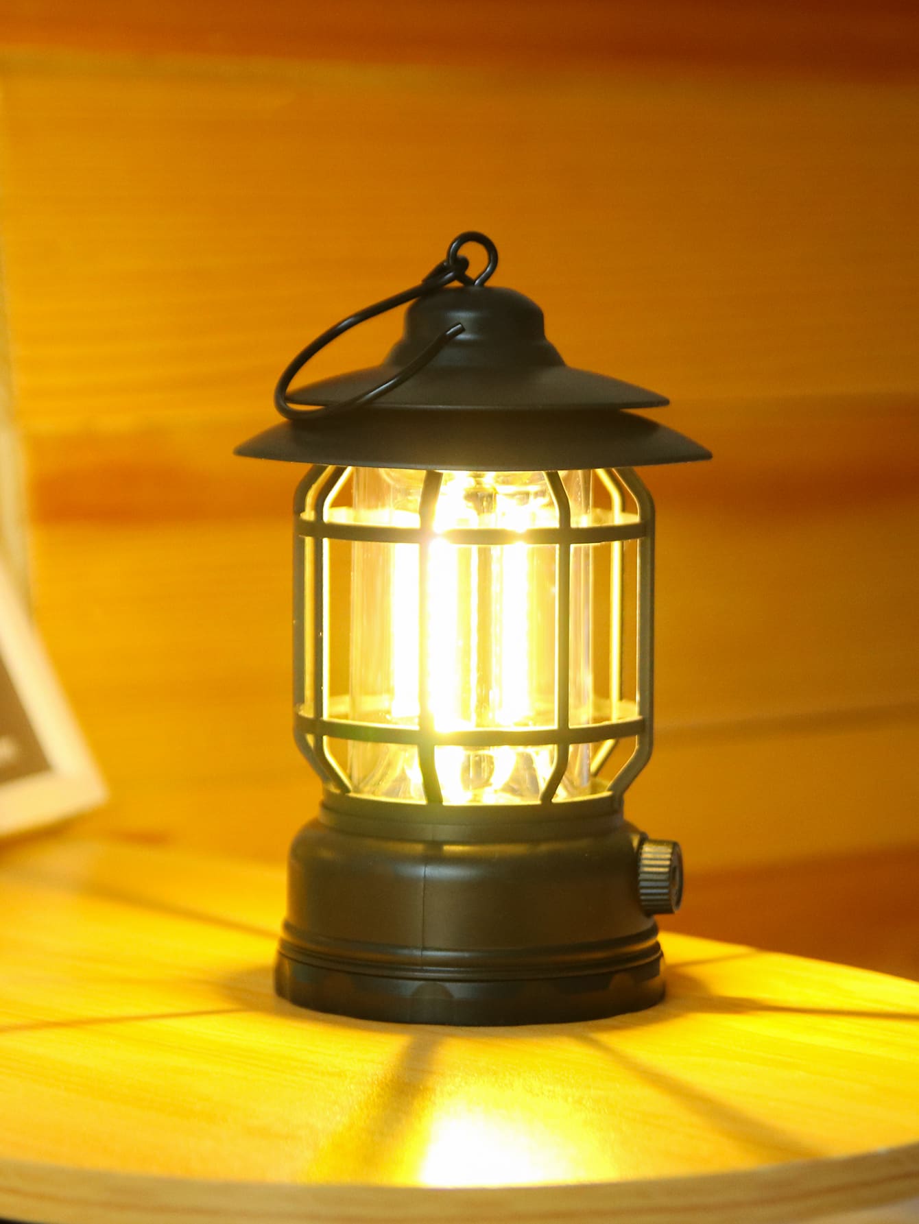 圓黑色戶外露營燈籠