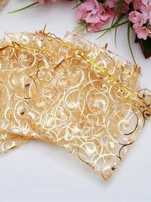 100入組隨機發貨金/銀箔星形、心形圖案，隨機顏色的10cm闊、12cm高的雪紡袋，結婚派對禮物/糖果