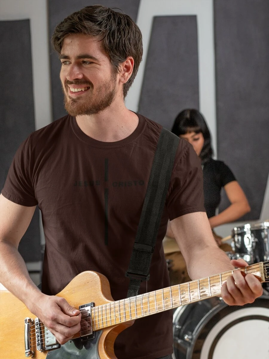 Men T-Shirts - Màu Đỏ Sâu - Xem 1