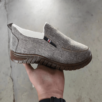 New Style Breathable Men's Canvas Shoes, Low Cut, Odor Resistance, Slip Resistance And Abrasion Resistance