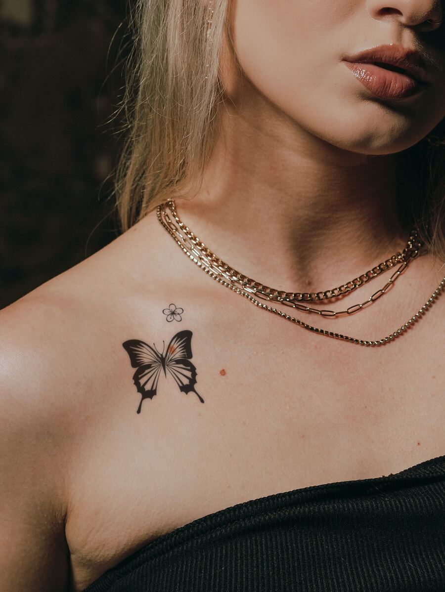 Tatuaje temporal Pegatinas para pequeño de cuerpo con negro con mariposa con flor patrón , dedos , muñecas , 1 pieza - Negro - Ver 1
