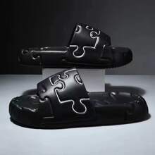 男士夏季柔软舒适拖鞋，时尚镂空设计，EVA 防滑耐用，室内/室外均可穿着，沙滩拖鞋 - 黑色 - 查看 3