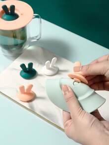 1入組隨機兔耳朵防塵杯蓋適用於所有種類圓形杯子和杯子 - 彩色 - 查看 2