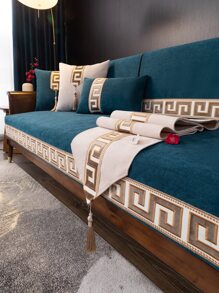 1pc Nordic Style Embroidery Edging Chenille Anti-Slip Sofa Mat, Suitable For Leather Sofa, Thickened Modern And Simple Cushion, Four Seasons Universal Sofa Set For Living Room, 2023 New Model