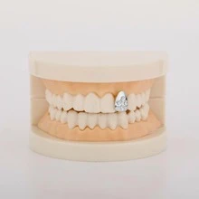 Single Iced Out Cz Hip Hop Teeth Grillz For Men And Women, Dental Jewelry - Silver - View 4