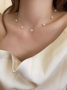 1 件米色仿珍珠项链，法式优雅女士通勤和约会颈链，休闲度假颈链配饰