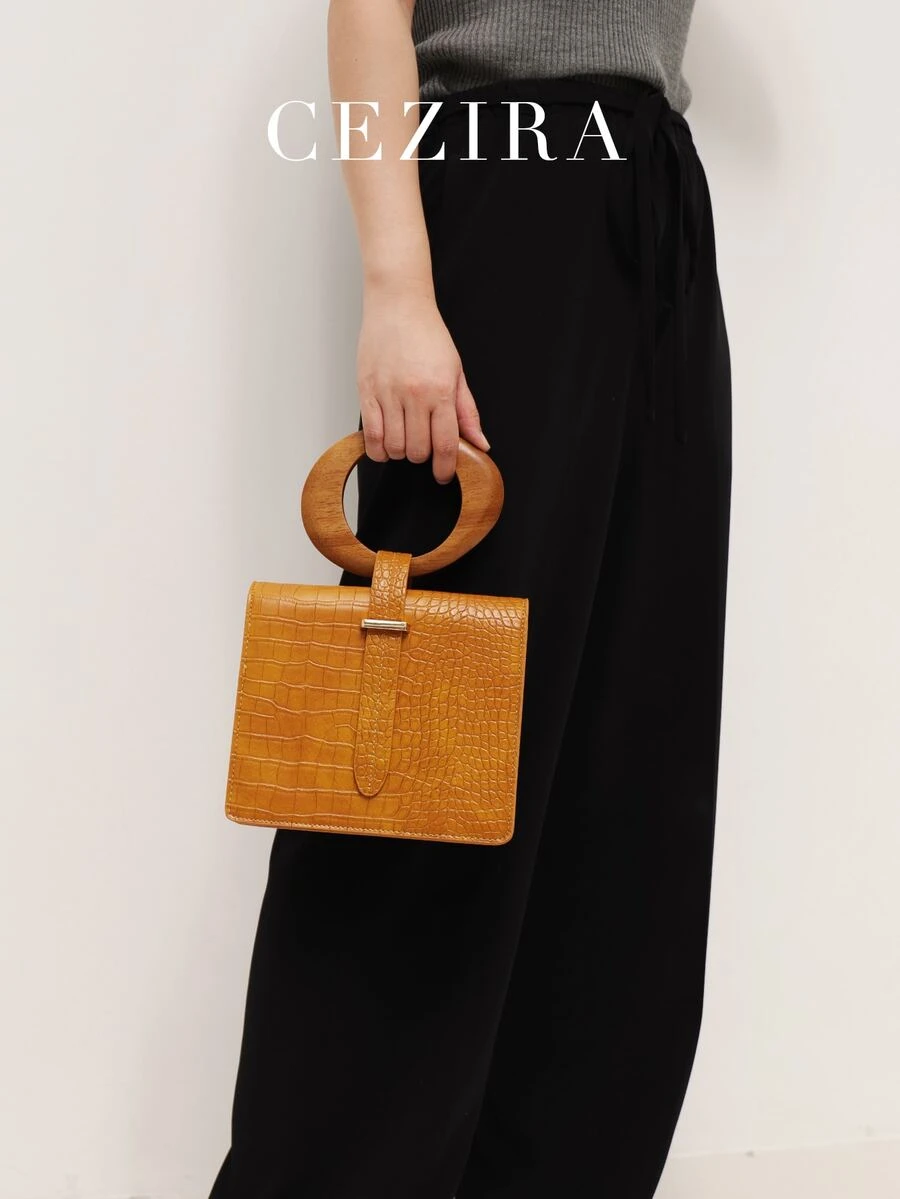 CEZIRA 迷你頂部單手提帶方形錢包時尚木柄包適合女士鱷魚紋PU皮革翻蓋手袋長款帶斜挎包 - 棕色 - 查看 1