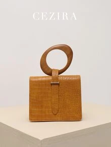 CEZIRA 迷你頂部單手提帶方形錢包時尚木柄包適合女士鱷魚紋PU皮革翻蓋手袋長款帶斜挎包 - 棕色 - 查看 5