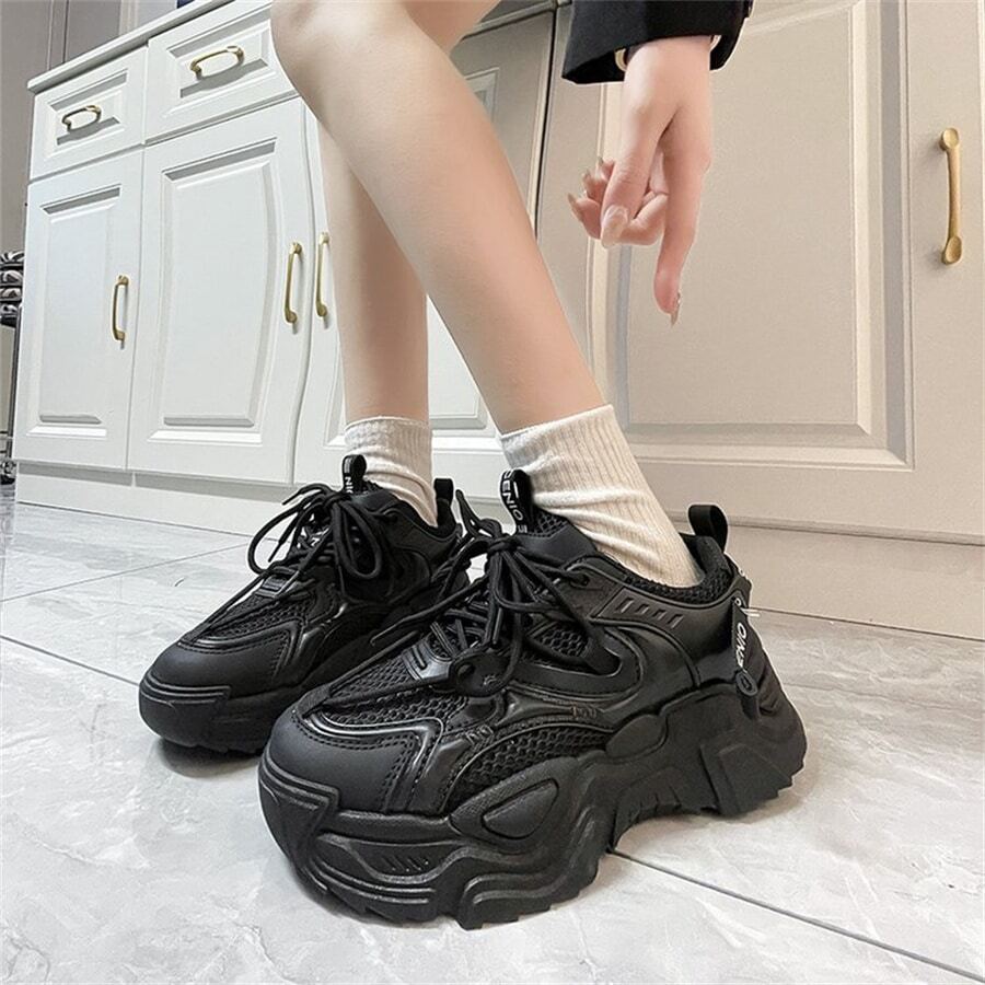 女性休閒跑步老爹鞋韓語風格爸爸鞋舒服的&多用途適合夏天 - 黑色 - 查看 1