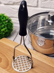 Espremedor de Batatas Em Aço Inox Amassador Espremedor Legumes Feijão Cabo Reforçado - Multicolorido - Visão 1