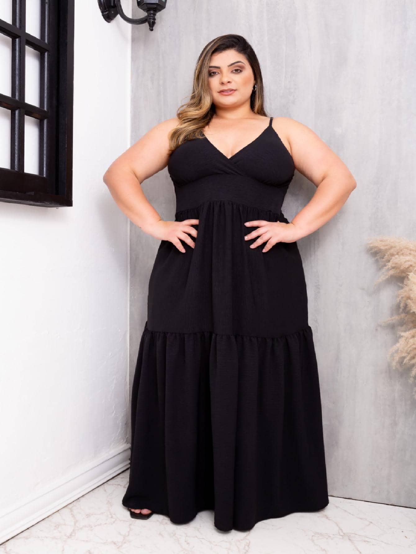 Plus Size Dresses - màu đen - Xem 1