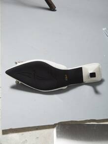 女士高跟凉鞋，法式风格，镶钻搭扣设计，大码鞋 - 米色 - 查看 4