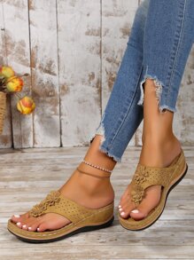 Fashionable And Comfortable Floral Design Beige Platform Wedge Sandals For Women - Beige - View 1