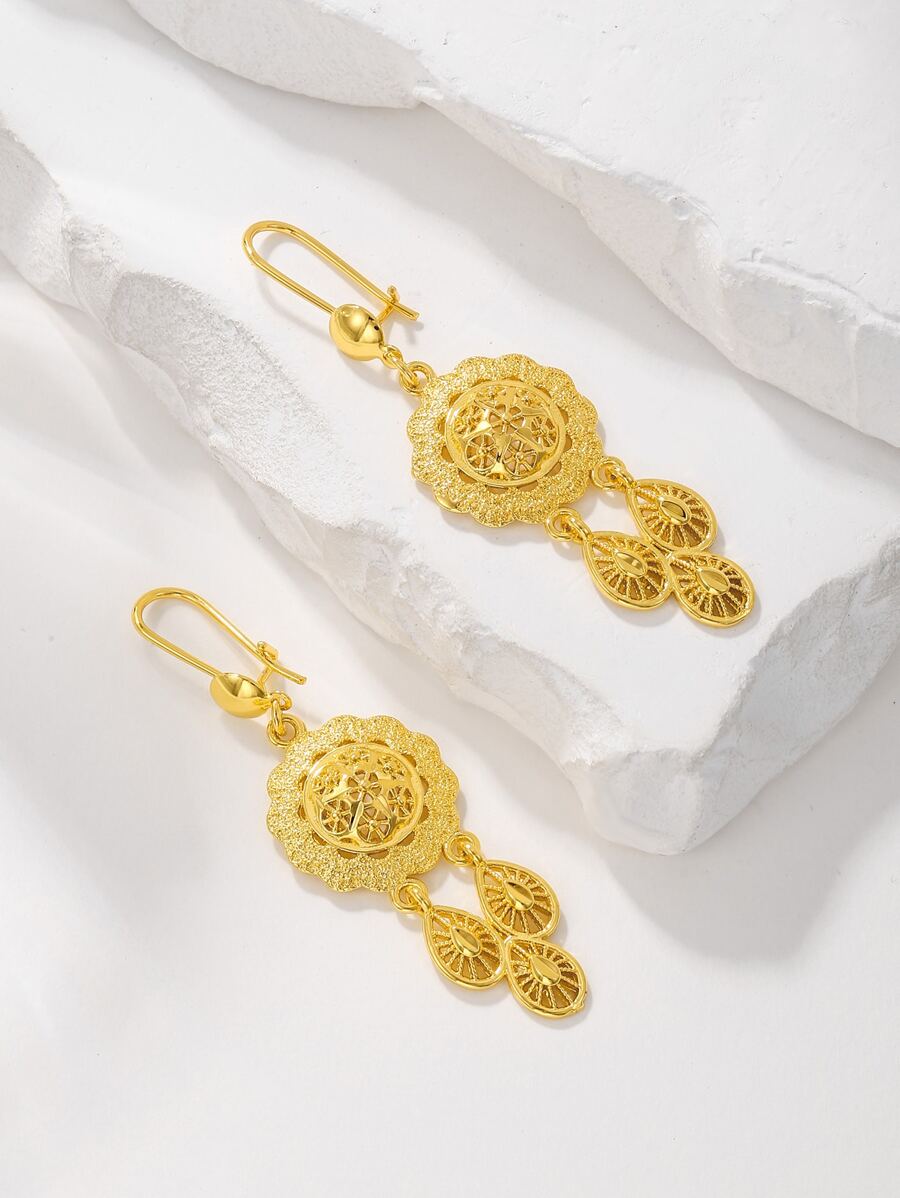 1 đôi Của Châu Âu và Châu Mỹ Atmospheric Vàng Dài Hoa tai Đối với phụ nữ - Vàng - Xem 1