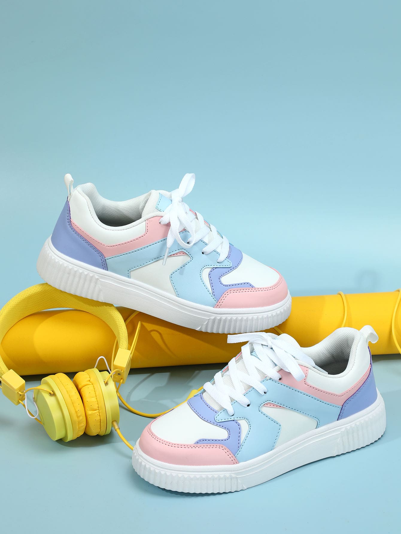 Fashionable Casual Sport Sneakers For All Occasions - Multicolor - View 1