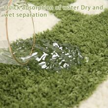 1入組酒紅色速乾吸水浴室地墊,軟厚細微纖維帶有中空設計,適用於臥室、客廳、廚房、浴缸和淋浴間入口