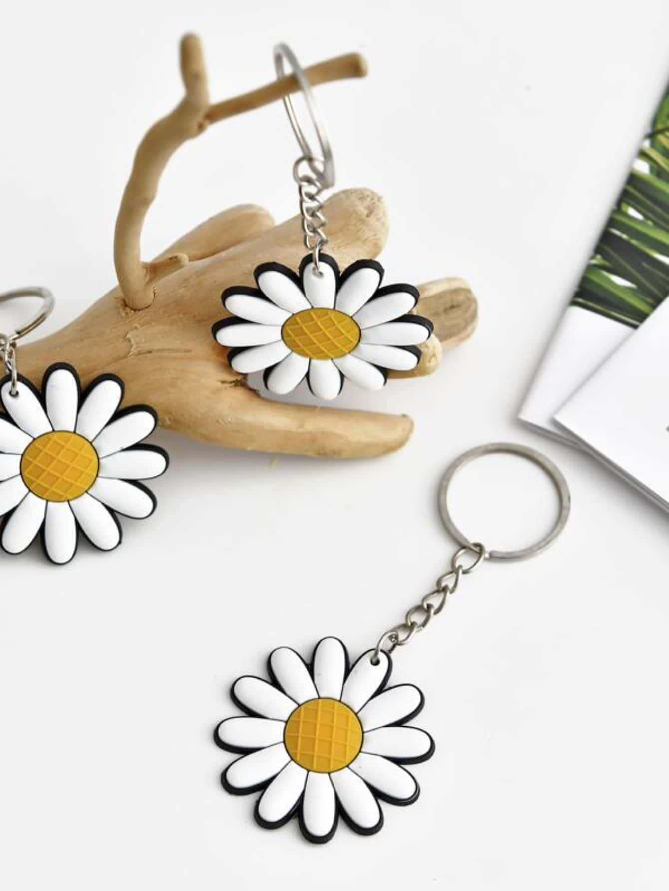 5入組/包可愛雛菊鑰匙圈適用於車,包,鑰匙 - 彩色 - 查看 1