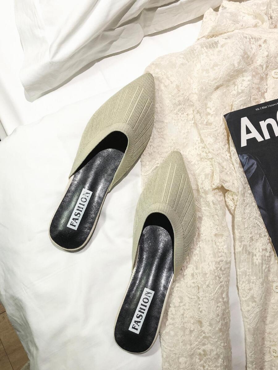 Zapatos elegantes y chic de color beige con punta cómoda para mujeres - Beis - Ver 1