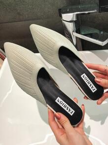 Zapatos elegantes y chic de color beige con punta cómoda para mujeres - Beis - Ver 2