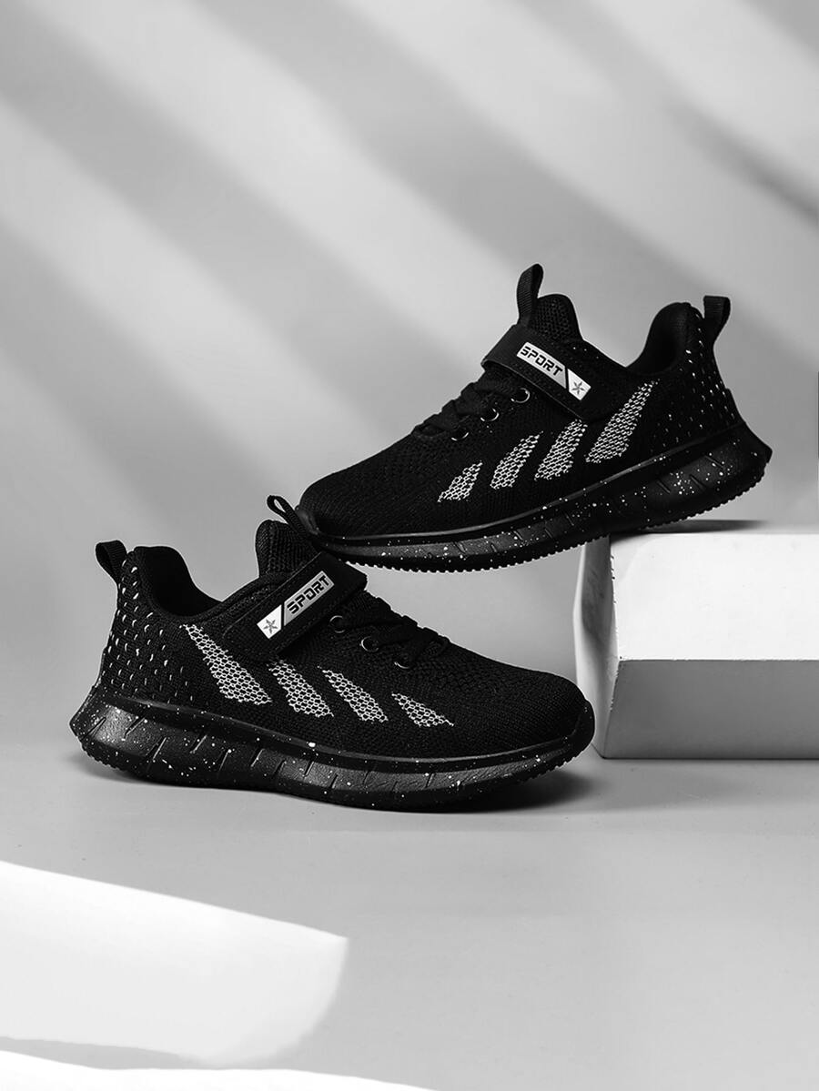 尼龍搭扣閉合運動鞋帶字母設計,舒服的和透氣 - 黑色 - 查看 1