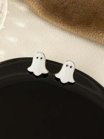 1pair Fashionable Simple & Personalized White Ghost Stud Earrings
