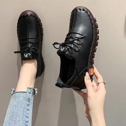 Women's Casual Comfortable Soft Sole Sneakers With Letter Print & Lace-up Design