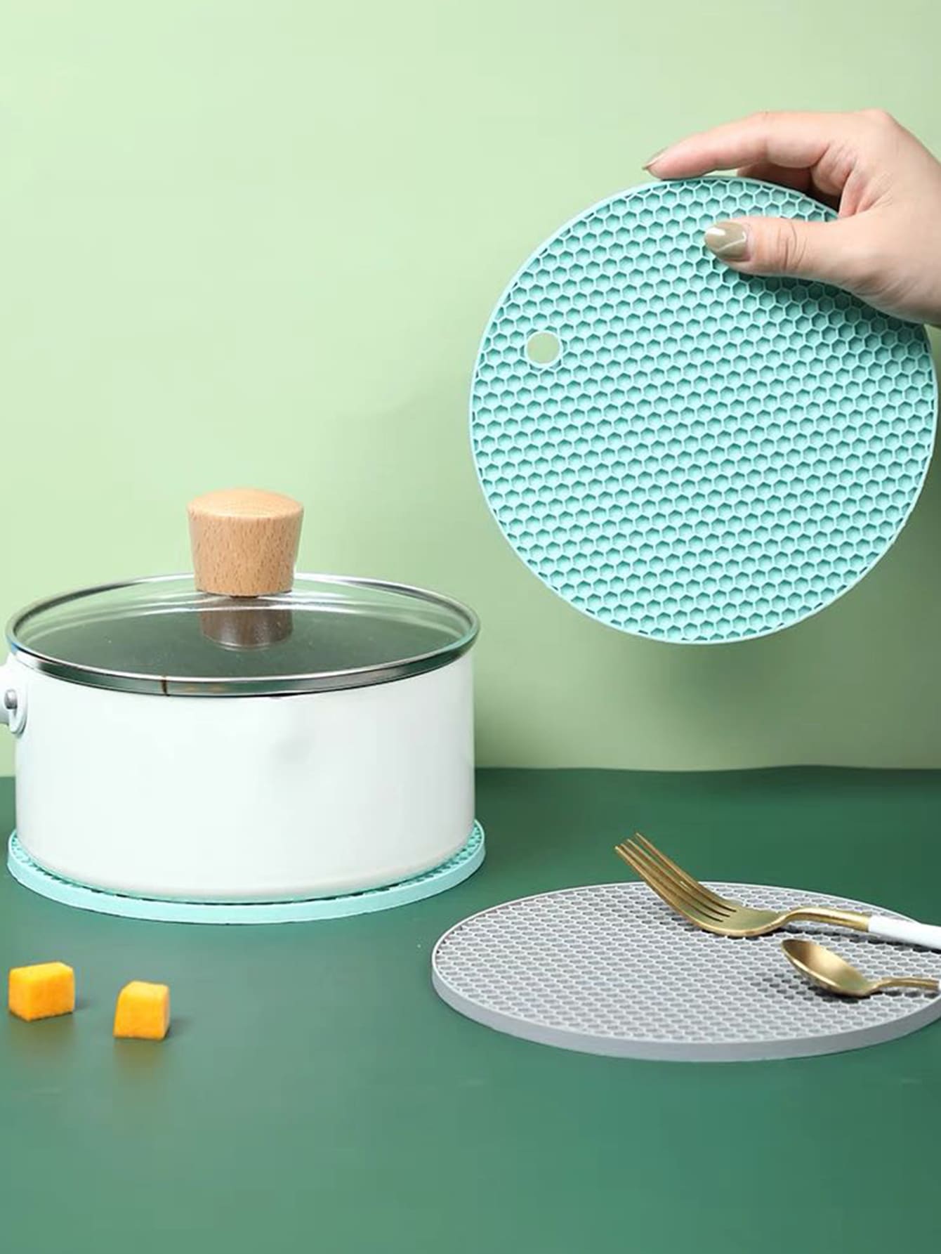 1 Miếng Cách nhiệt Đĩa nhỏ , Nhiệt độ cao Chống lại , Silicone Gia treo nôi , Đĩa , Không thấm nước Thảm trải bàn , Dày Màu thuần Đệm , - Màu xanh Bạc hà - Xem 1