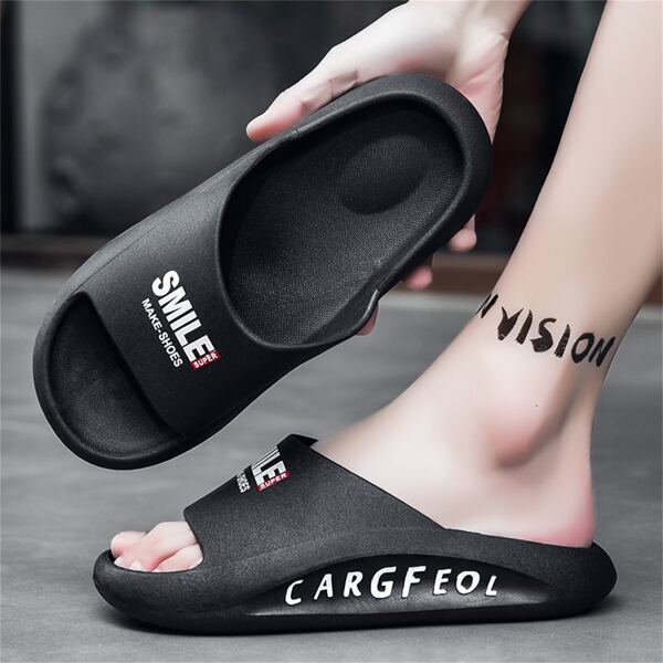 Fashionable Men's Soft Indoor Slippers, Black Summer Slides