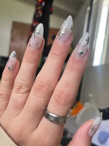 2片装金银星星美甲贴纸不对称贴花闪亮星光美甲装饰粘性美甲滑块