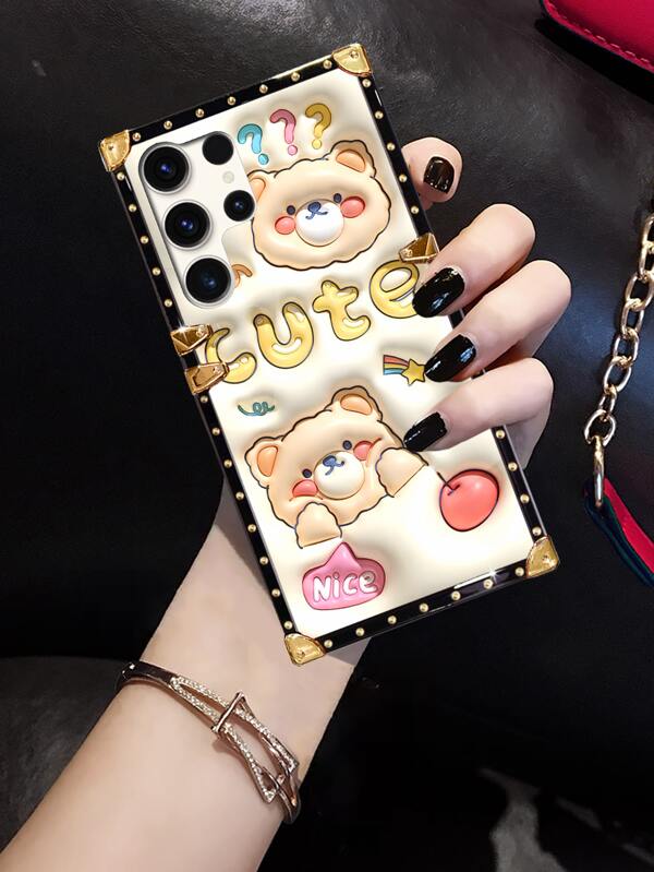 1 peça Capa de Telefone Retangular Expansível Fofa de Urso e Letra, À Prova de Choque, Adequada para 13 Pro Max/16/16 Plus/16 Pro/16 Pro Max, 7P/8 Plus/XR/XS Max/11/11 Pro/11 Pro Max/12/12 Pro/12 Pro Max/13/13 Pro/13 Pro Max/14/14 Pro, A35 5G/A52/A53/A54/A55/A72/A73 5G, OPPO A38/A18/A78 5G/A98/A79 5G, Realme C53/C55, Redmi Note12 Pro+ 5G/Note13 Pro, Vivo Y36 5G. O Padrão tem um Filme Protetor que deve ser removido antes do uso.