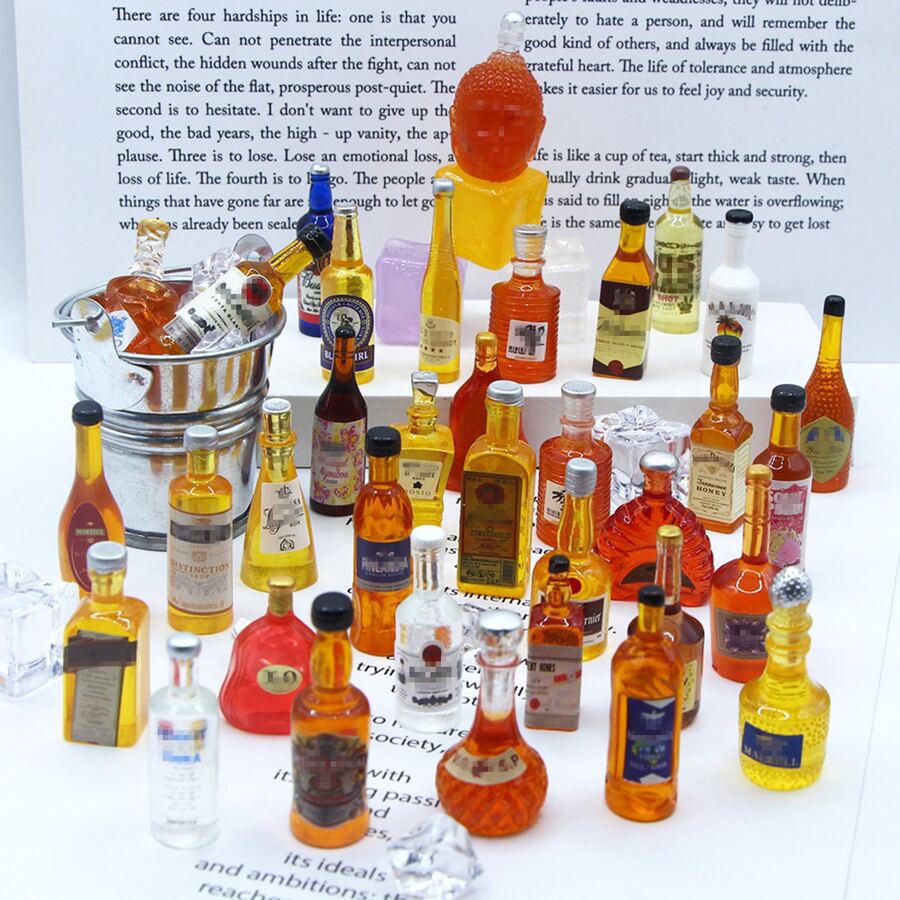 Mixed packaging of 25pcs, Miniature Whiskey/Rum Bottle Craft: Create ...
