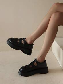 Của phụ nữ Mùa hè 2023 Hàng mới đến Dép xăng đan Với Thiết kế rỗng Và Dày Nền tảng Đế - màu đen - Xem 3