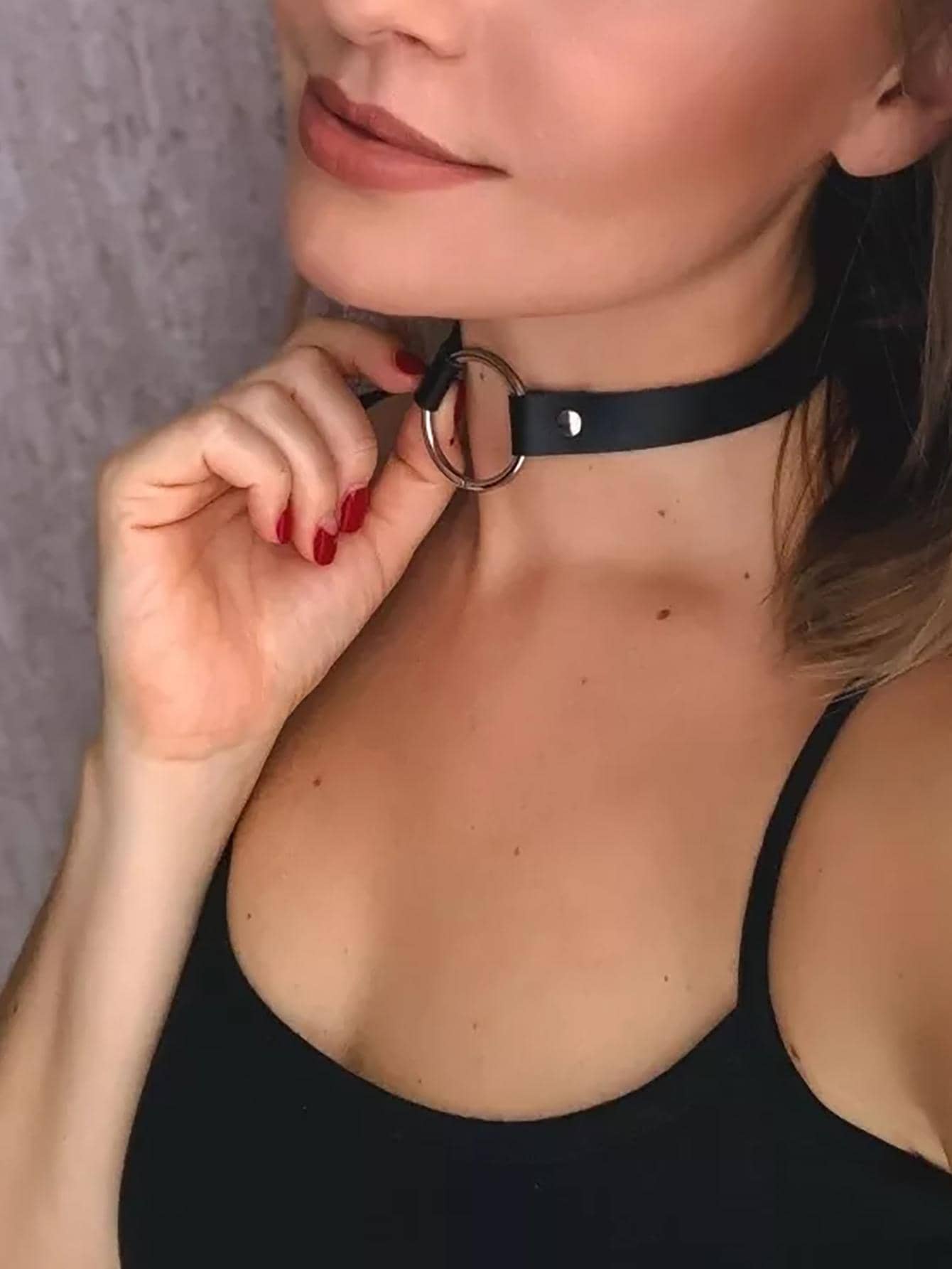 1 chiếc vòng cổ bằng da PU màu đen và kim loại hình tròn thời trang Gothic choker dây nịt Halloween