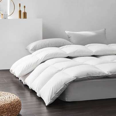 1 pièce Couette de lit de luxe Taille reine/roi,Douce et respirante, Couette alternative en duvet, Réversible, Insert de couette en polyester avec languettes aux coins, Adaptée à toutes les saisons, Chaude et moelleuse, Blanc