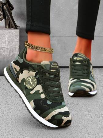 户外迷彩女式帆布鞋，耐脏、柔软舒适、厚底、防滑、徒步、跑步鞋、时尚运动鞋、休闲、通勤 - 订购大一码