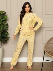 Women Two-piece Outfits - 黃色 - 查看 1