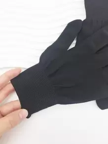 2件套美发造型工具套装，包含卷发棒、直发器、隔热手套和保护套，可用于卷发、直发和染发，适合旅行和节日使用。 - 黑色 - 查看 2