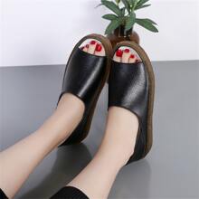 2023 Summer New Large Size Women's Casual Peep Toe Sandals, Convenient For Outdoor Activities And Can Be Used As Slippers
