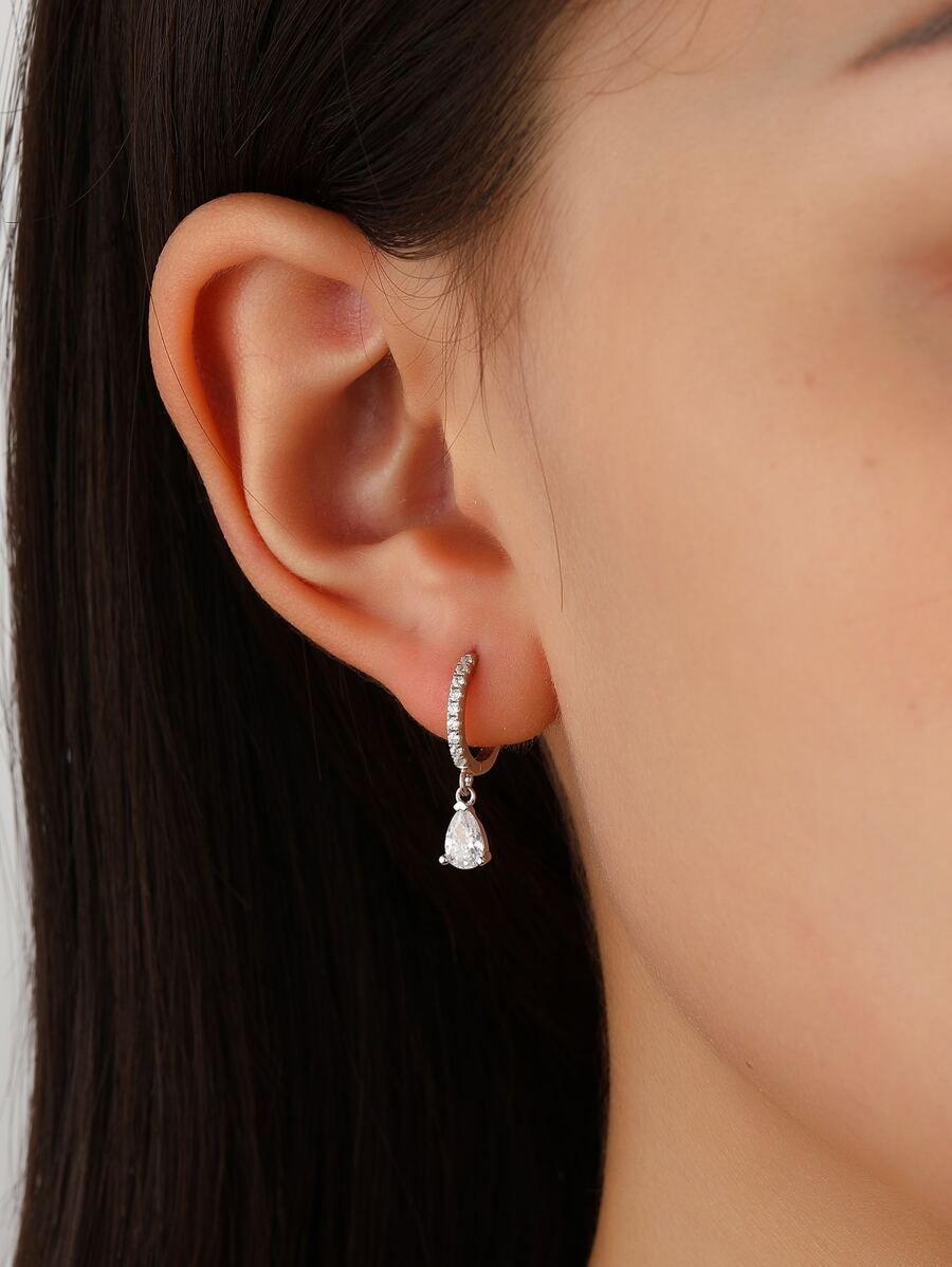 1 đôi Thực tế Bạc 925 Mạ vàng Giọt nước Hình dạng Zirconia Vòng khuyên tai , Đúng mốt Phong cách Đơn giản , Hoàn hảo Qủa tặng Đối với phụ nữ