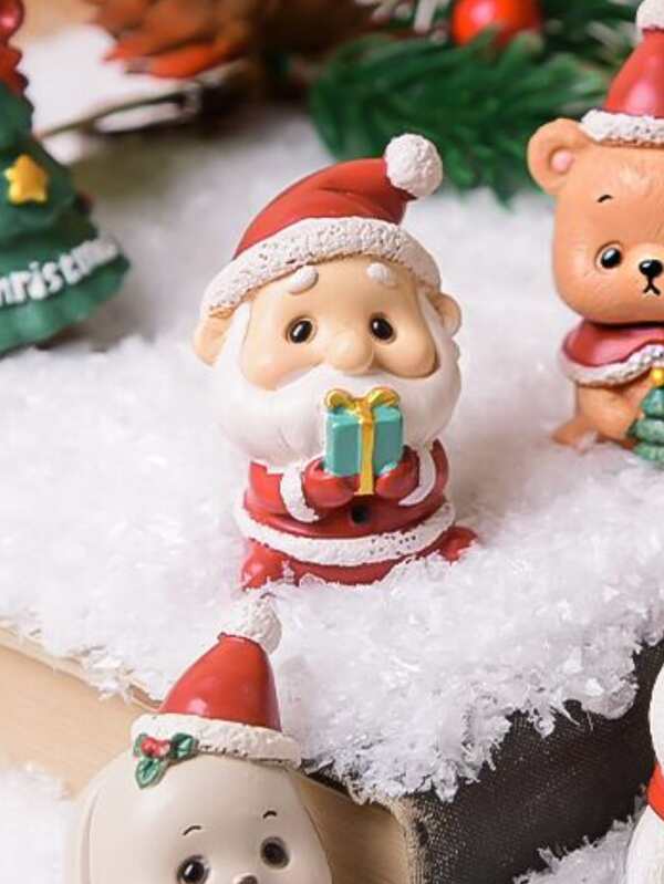 Cartoon Santa Claus Resin Decoration